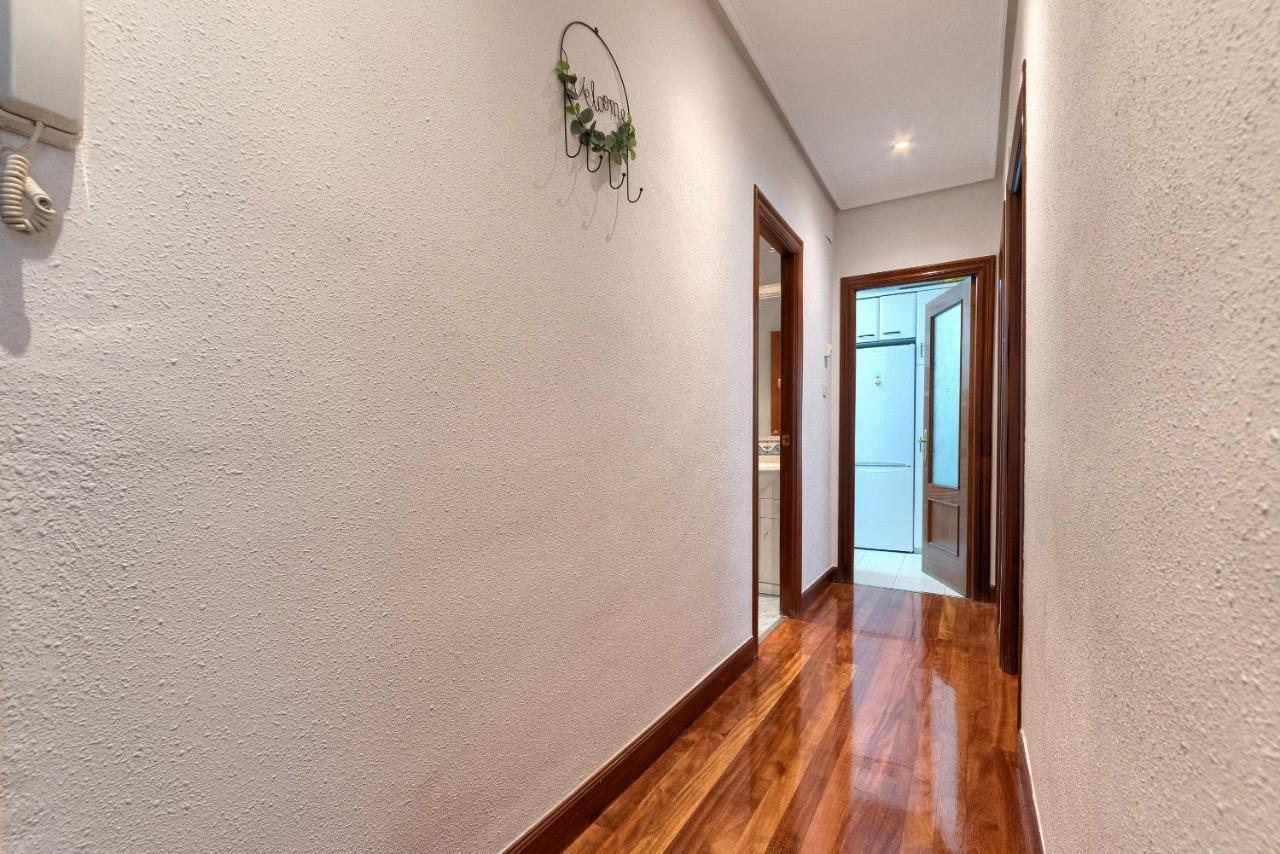 Vivienda Turistica Junto Al Ayuntamiento Lejlighed Bilbao Eksteriør billede